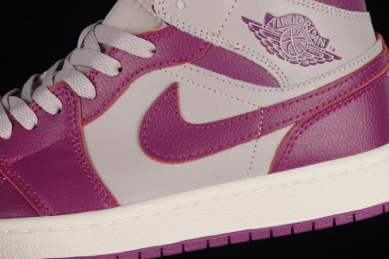 All categories Air Jordan Jordan series basketball shoes Air Jordan 1 Mid Air Jordan 1 Mid "Magenta" AJ1 Joe 1 gray purple toe BQ6472-501